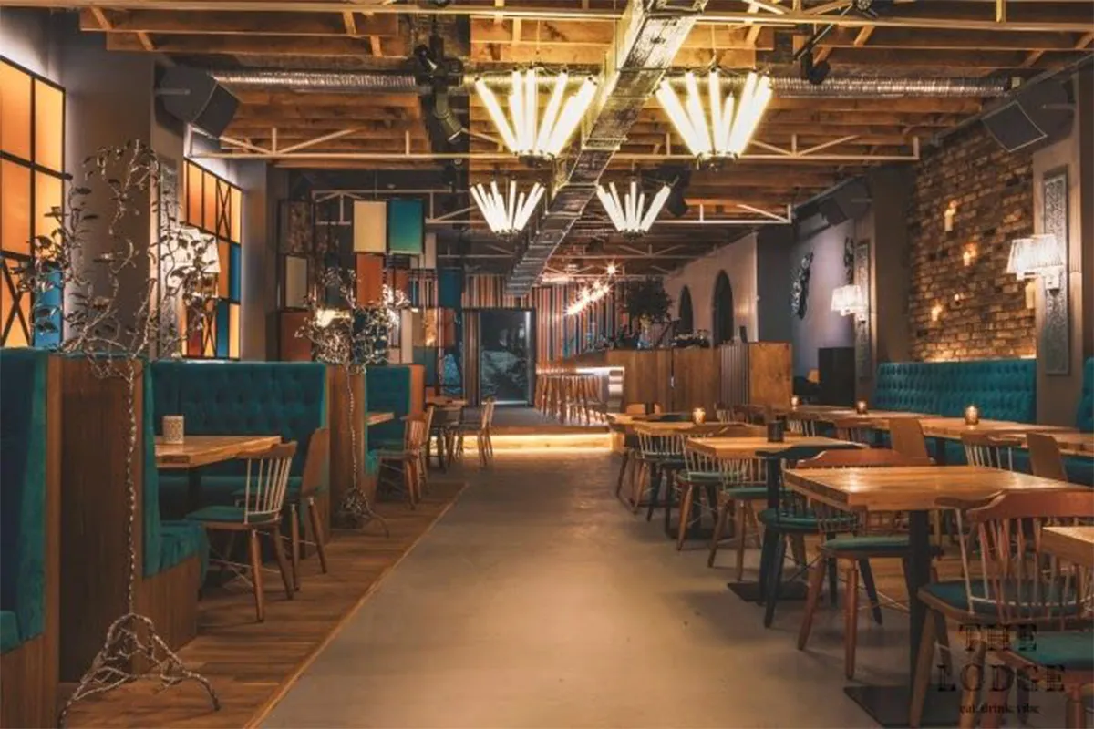 Dekoratif Kafe Direk Işıklandırma